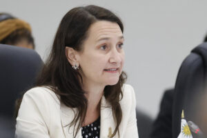 La subsecretaria del Ministerio de Relaciones Exteriores de Uruguay, Valeria Csukasi, habla durante la 55ª Asamblea General de la OEA este 25 de junio de 2025, en Saint John’s (Antigua y Barbuda). EFE/ Bienvenido Velasco