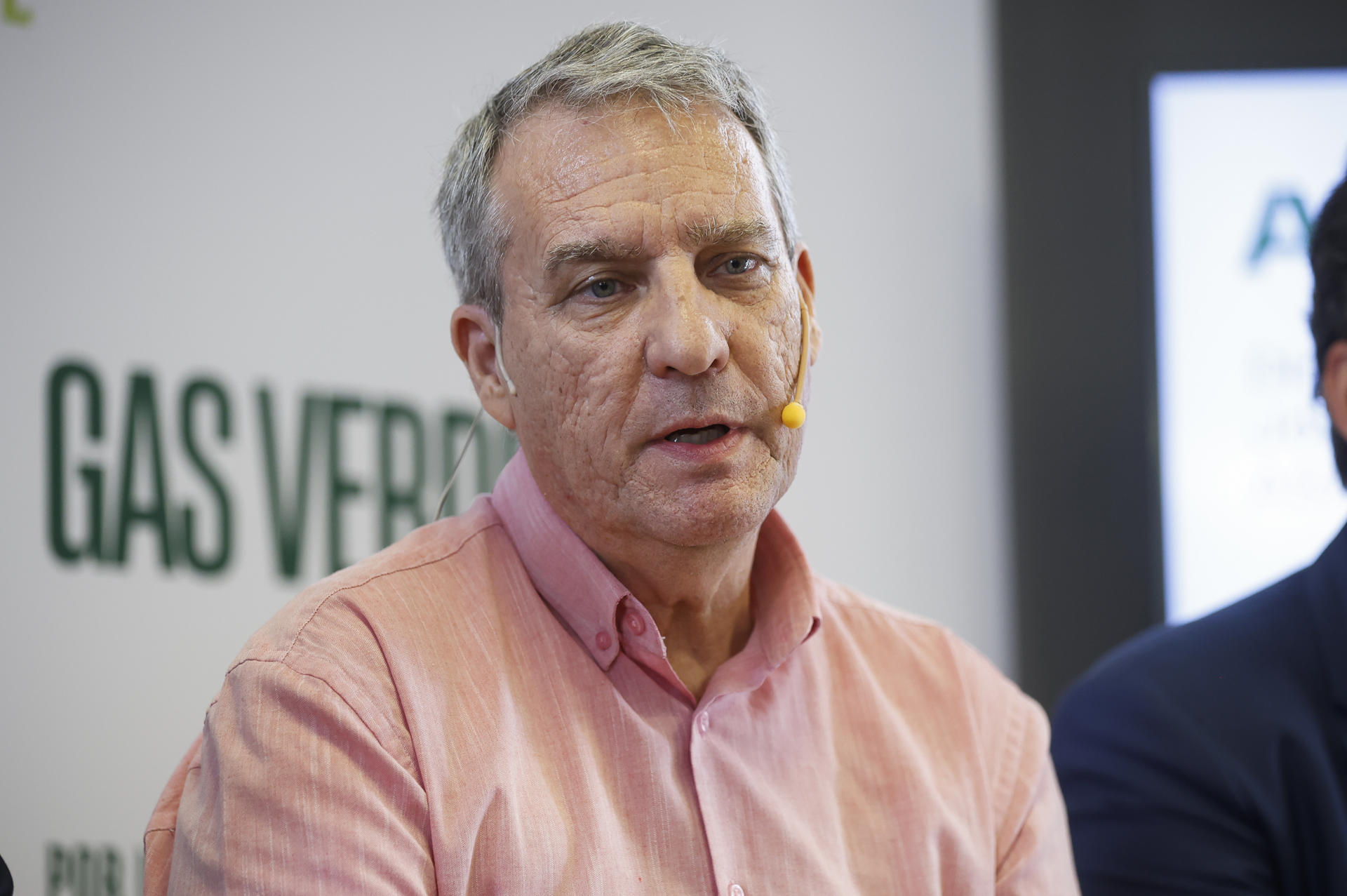 Agustín Miranda Sotillos, director gerente de la Asociación Española de Jóvenes Agricultores (ASAJA), durante su intervención en la presentación este miércoles de la plataforma "Gas Verde Sí", conformada por ASAJA, FEGECA, ASCER, Nedgia, Redexis, Nortegas, Madrileña de Gas y Gas Extremadura, entre otras, en la que se ha reclamado una revisión del marco regulatorio para incorporar al biometano al mix energético en igualdad de condiciones a otras renovables. EFE/David Fernández