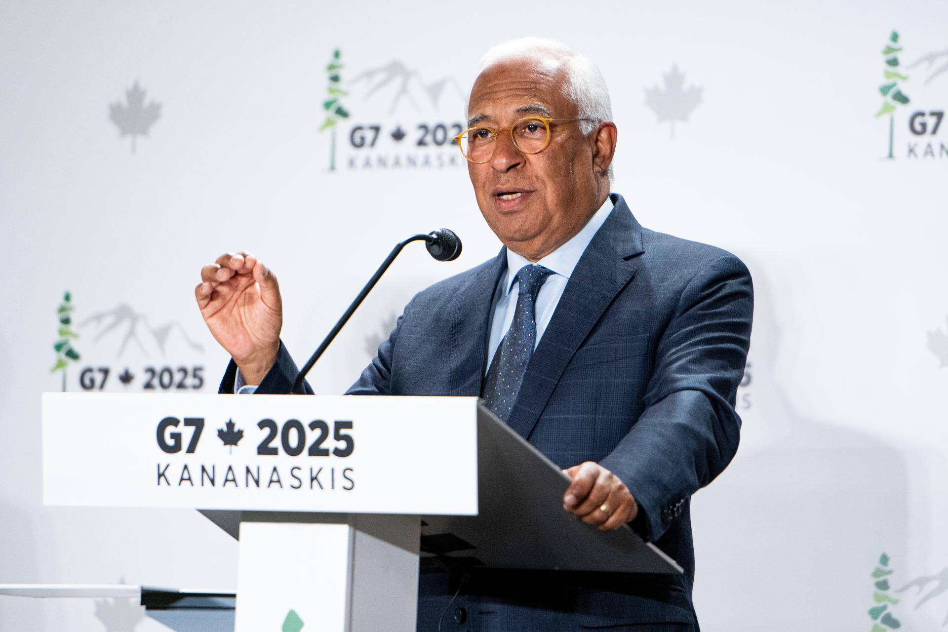 El presidente del Consejo Europeo, António Costa, habla durante una rueda de prensa en el marco de la Cumbre de Líderes del G7 en Kananaskis, Alberta, Canadá. EFE/EPA/SPENCER COLBY