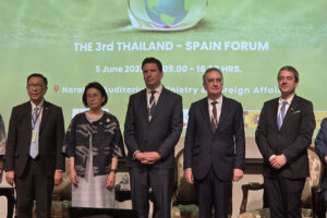 BANGKOK, 05/06/2025.- Tercera edición del foro España-Tailandia centrado en el cambio climático y la economía circular, este miércoles en el Ministerio de Exteriores de Tailandia. EFE/Noel Caballero