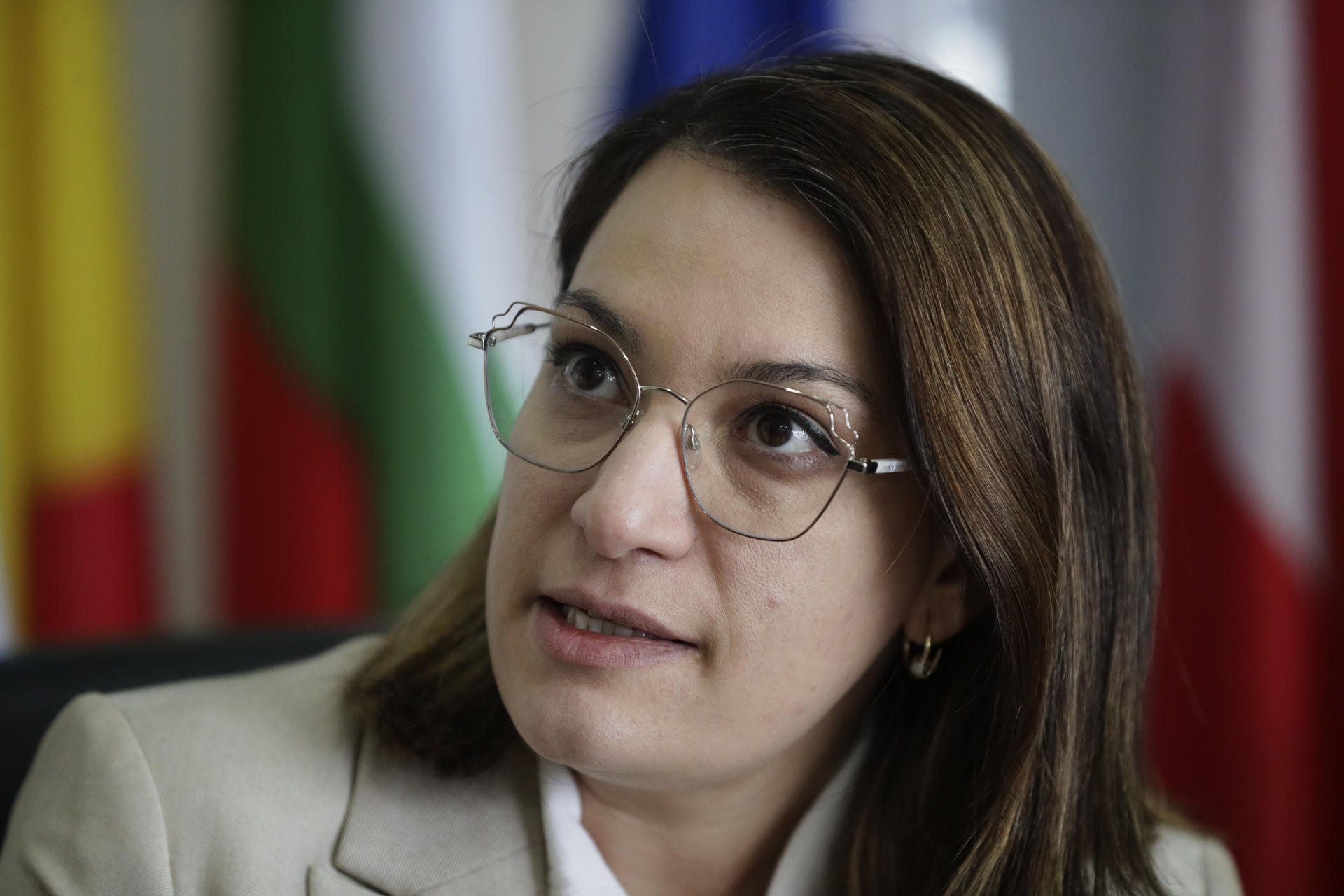 La jefa de cooperación de la Unión Europea en Honduras, Cristina Marín, habla durante una entrevista con EFE este 5 de junio de 2025, en Tegucigalpa (Honduras). EFE/ Gustavo Amador