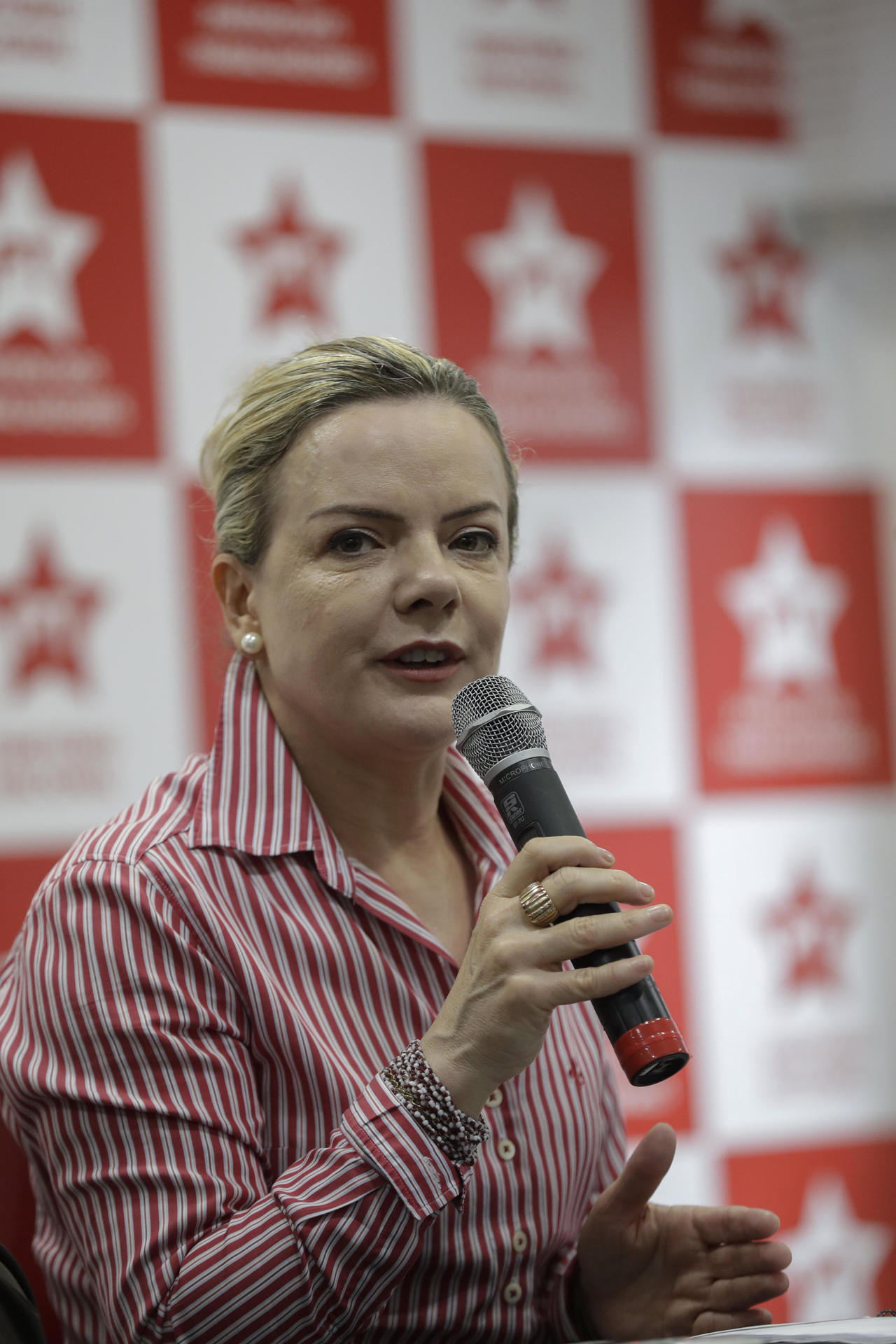 Fotografía de archivo de la ministra de Relaciones Institucionales de Brasil, Gleisi Hoffmann. EFE/Sebastião Moreira