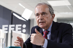 Cuando se cumplen 20 años desde la creación de la Conferencia de Consejos Sociales de las Universidades Españolas (CCS), el órgano que representa a la sociedad en el sistema universitario apuesta por una mayor participación de las privadas y su presidente, Antonio Abril, señala a EFE que hay que adaptarse a la nueva realidad social. EFE/Ballesteros