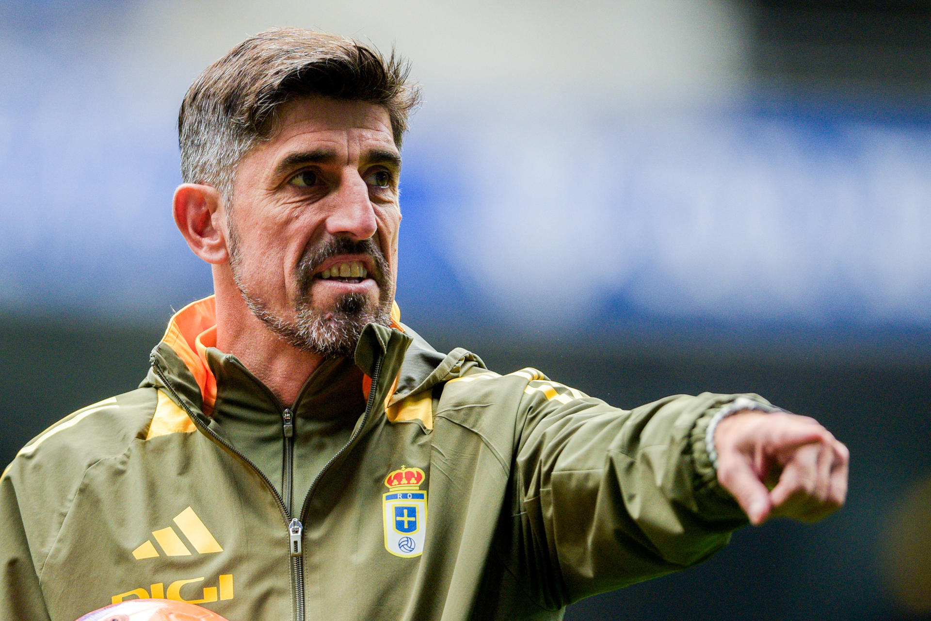 El entrenador del Oviedo Veljko Paunovic en una imagen de archivo. EFE/Paco Paredes