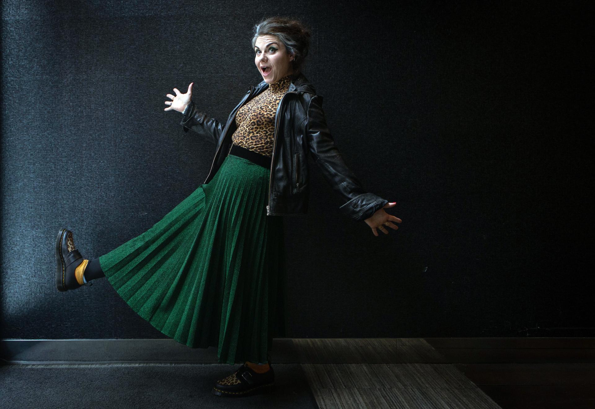 La escritora y periodista Caitlin Moran. EFE/Enric Fontcuberta