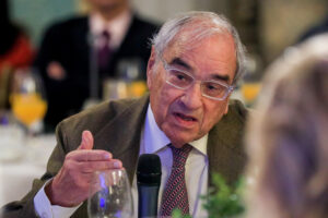 Imagen de archivo del exministro Rodolfo Martín Villa. EFE/ Fernando Alvarado