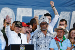 El presidente de Colombia, Gustavo Petro (i). EFE/ Ernesto Guzmán