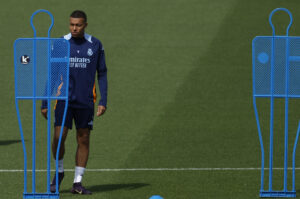 Fotografía de archivo del 17/05/2025 del delantero del Real Madrid Kylian Mbappé. EFE/Mariscal