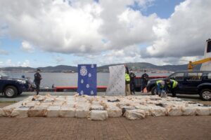 Imagen de archivo de cocaína incautada durante una operación contra el narcotráfico. EFE/Salvador Sas