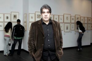 Foto de archivo de Eduardo Lago (c). EFE/Miguel Rajmil