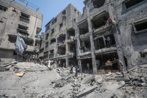 Imagen reciente de la devastación que sufre Gaza tras los bombardeos israelíes. EFE/EPA/MOHAMMED SABER