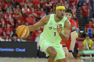 El alero estadounidense Justin Anderson en una imagen de archivo con el Barcelona. EFE/ Pepe Torres