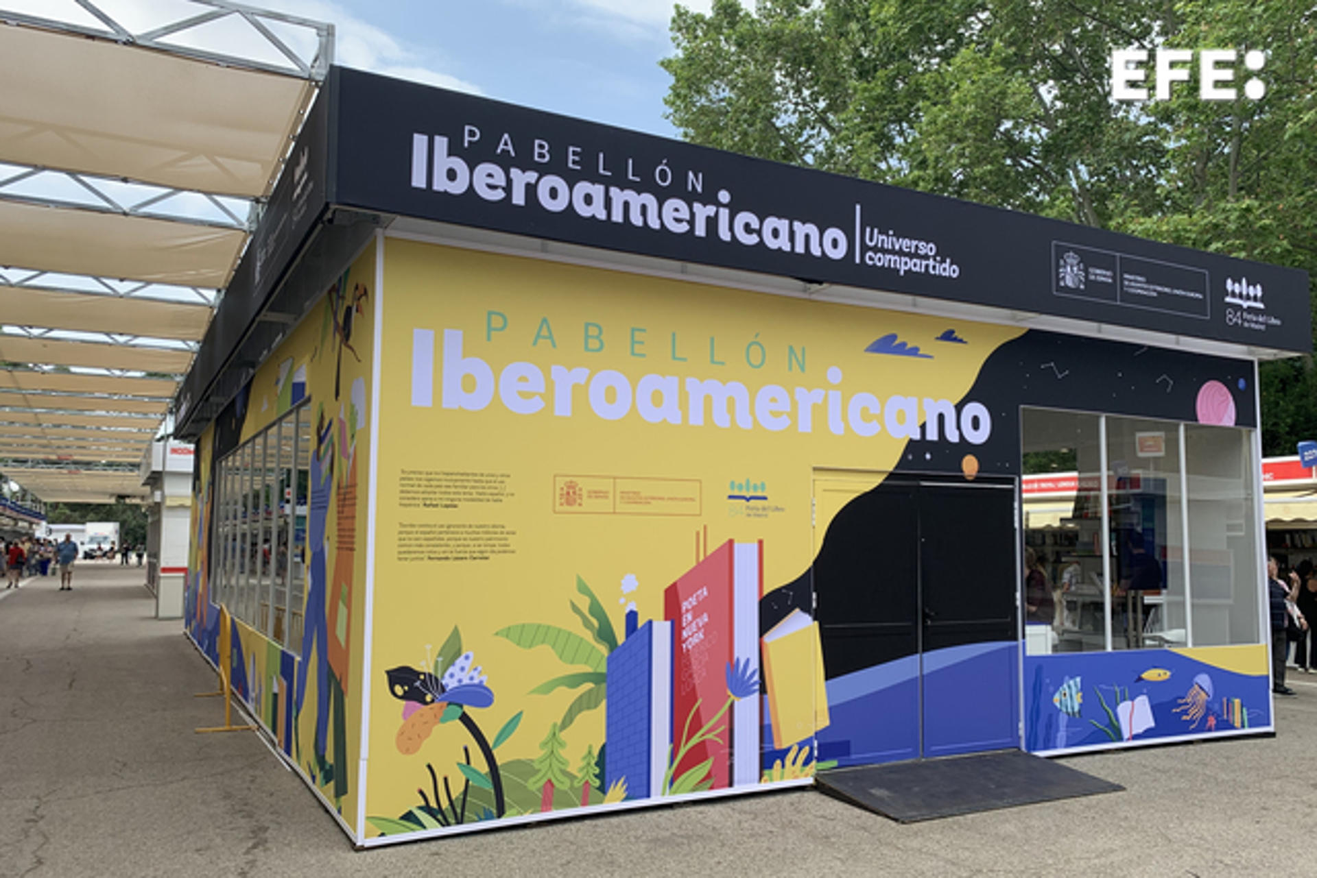 La presencia iberoamericana en la Feria del Libro de Madrid es más notoria que nunca en esta 84 edición, que estrena un Pabellón Iberoamericano y tiene como ciudad invitada a Nueva York. EFE/ Marco Siviero