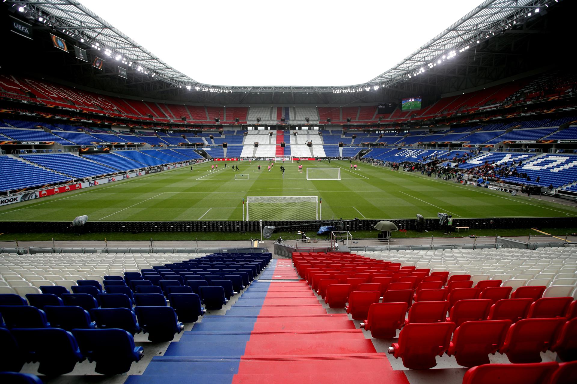 Vista general del estadio de Lyon en foto de archivo de YOAN VALA. EFE