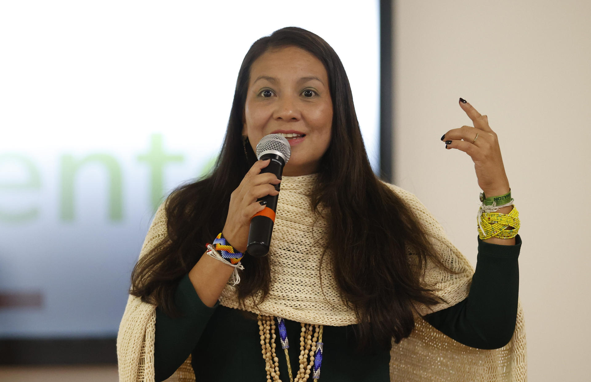 Fotografía de archivo, tomada el pasado 10 de marzo, de la ministra de Ambiente y Desarrollo Sostenible de Colombia, Lena Estrada Añozaki, en Bogotá (Colombia). EFE/Mauricio Dueñas