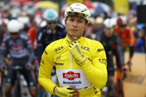 El ciclista belga Jasper Philipsen (Alpecin - Deceuninck Team) en una foto de archivo durante el Tour de Francia. EFE/EPA/MARTIN DIVISEK