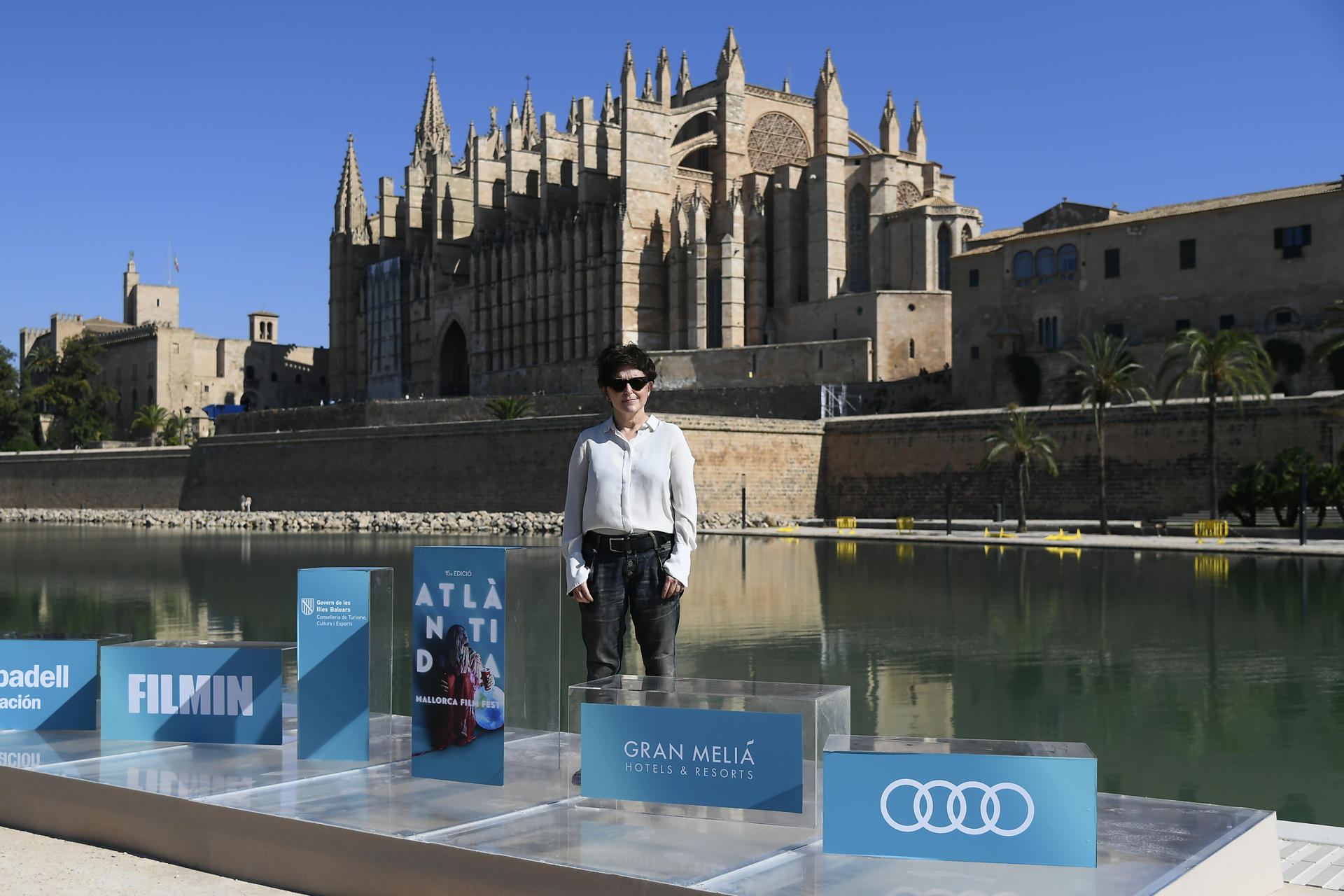 La directora iraní Sepideh Farsi presenta el documental "Put your soul on your hand and walk", en la decimoquinta edición del Atlàntida Mallorca Film Fest, este jueves en Palma. EFE/MIQUEL A. BORRÀS
