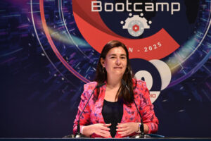 Carmen Montón, embajadora observadora permanente de España ante la OEA, interviene durante la inauguración del Cybersecurity Summer BootCamp 2025, un evento internacional de referencia para la capacitación de expertos en ciberseguridad, que está organizado por el Instituto Nacional de Ciberseguridad (INCIBE), este lunes en León. EFE/J.Casares