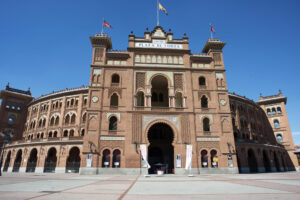 Vista exterior de la plaza de toros de Las Ventas en Madrid, en una imagen de archivo. EFE/Javier Liaño