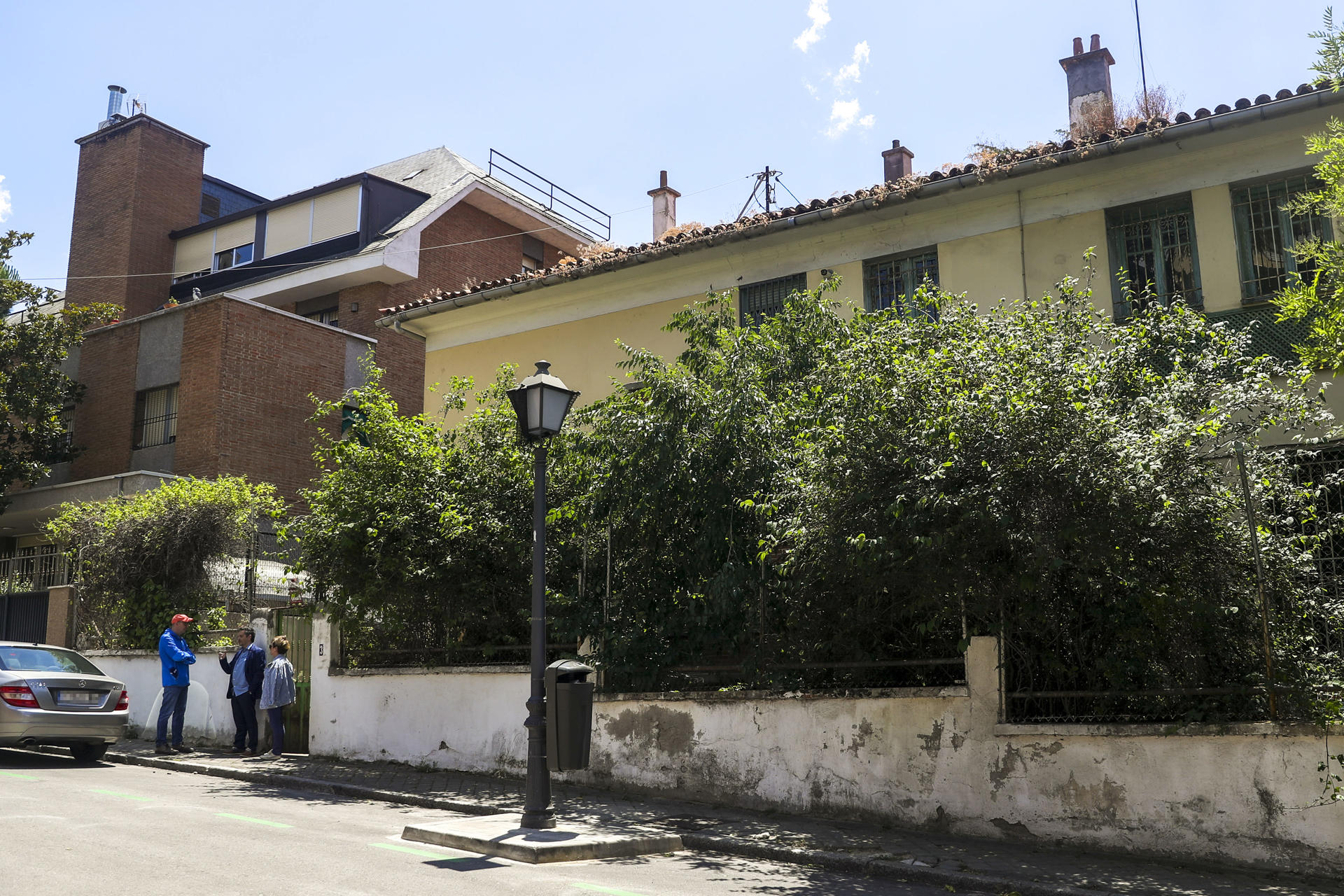 Vista de la fachada de Velintonia, la casa de Vicente Aleixandre en Madrid, en una imagen de archivo. EFE/ Gema García