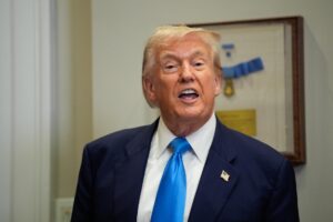 El presidente de EE.UU., Donald Trump en Washington, DC, el 30 de julio de 2025. EFE/YURI GRIPAS / POOL