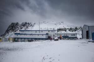 Fotografía cedida por el Instituto Nacional Antártico de Chile que muestra la Base Escudero en la Antártida. EFE/Instituto Nacional Antártico de Chile