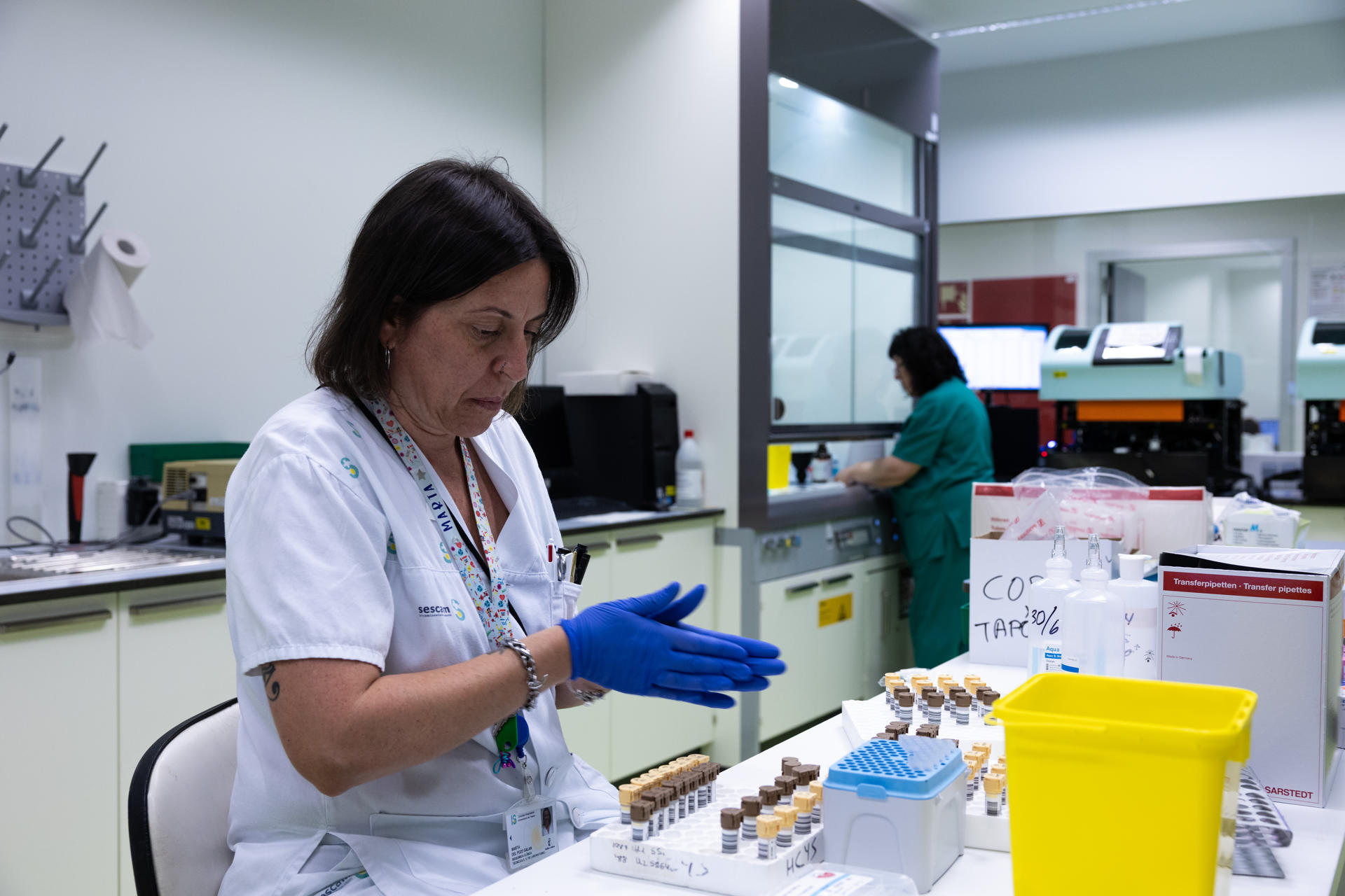 Investigar cómo puede funcionar un órgano según la hora del día para saber el tipo de tratamiento sanitario y a qué hora debe ser aplicado para obtener mejores resultados es el objetivo de la Cronobiología y del grupo de investigación Cronobiolab del Hospital General Universitario de Toledo, único en España en su campo de investigación. EFE/ Ángeles Visdómine