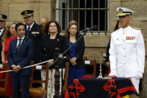 El vicealmirante Vicente Rubio Bolívar toma posesión como almirante jefe del Arsenal Militar de Ferrol, este martes en el Arsenal ferrolano. Rubio Bolívar sustituye en el cargo a Gonzalo Villar, nombrado en fechas recientes como nuevo jefe del Gabinete Técnico del Ministerio de Defensa. EFE/ Kiko Delgado