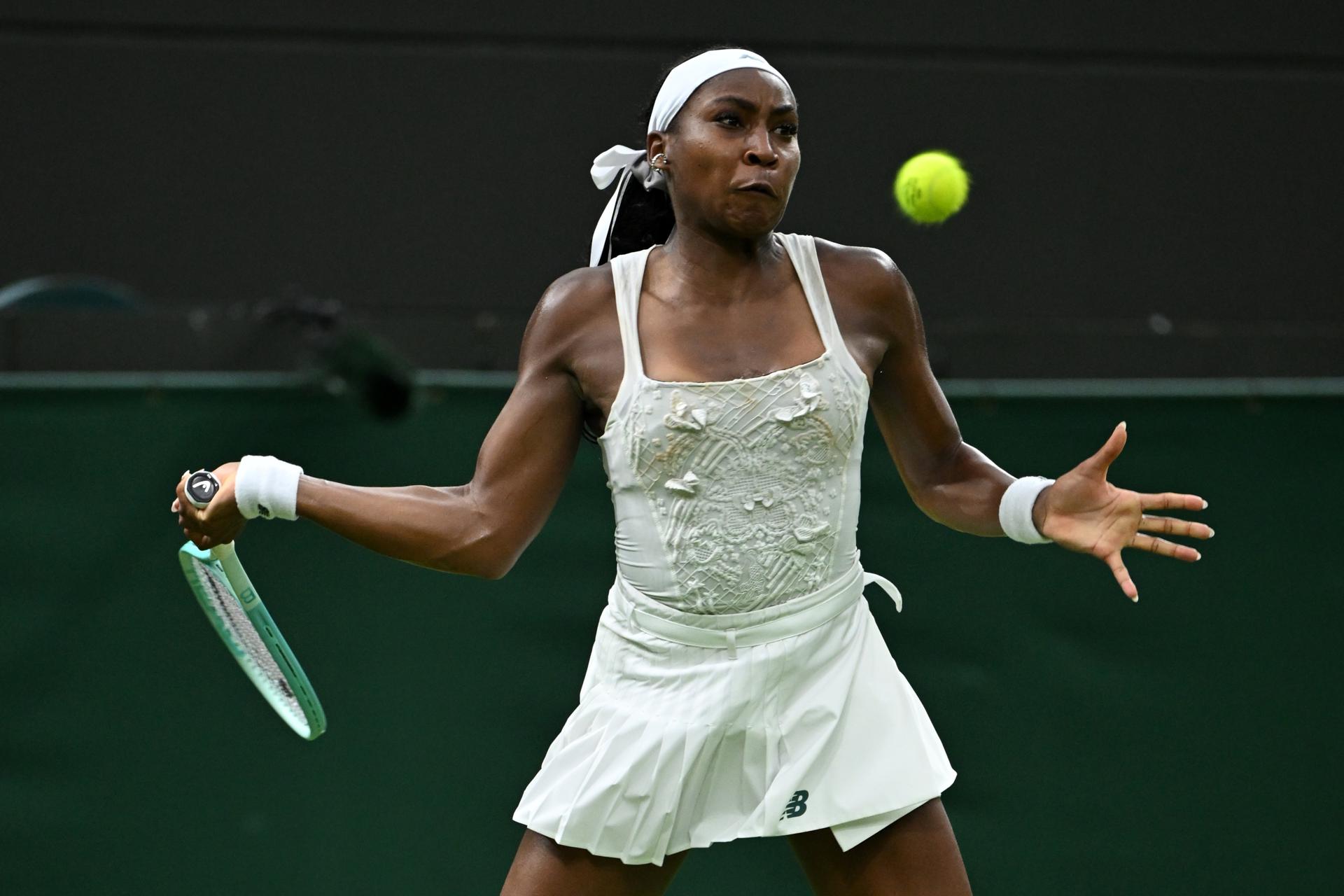 Lla estadounidense Coco Gauff, segunda cabeza de serie del torneo,en su debut en Wimbledon. EFE/EPA/DANIEL HAMBURY
