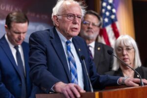 El senador estadounidense Bernie Sanders en una foto de archivo. EFE/EPA/SHAWN THEW