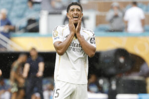 Jude Bellingham de Real Madrid en acción ante Juventus en el Mundial de Clubes. EFE/ Juan Ignacio Roncoroni