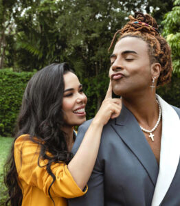 Fotografía sin fecha cedida donde aparece la compositora y actriz española Beatriz Luengo y el cantante cubano Yotuel Romero. EFE/ Splanglish Movies