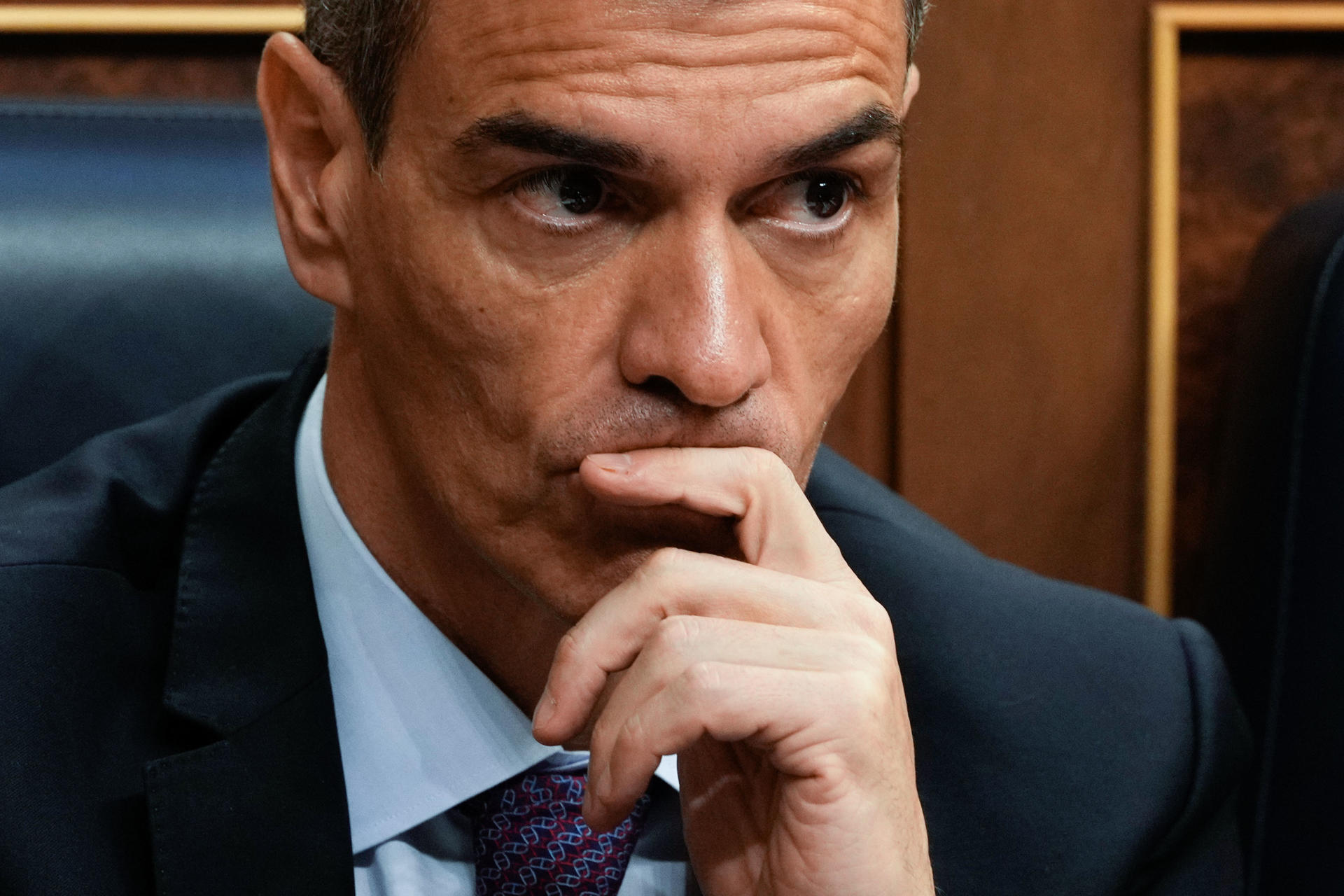 El presidente del Gobierno, Pedro Sánchez, durante el pleno extraordinario este miércoles, en el Congreso de los Diputados en Madrid. EFE/ Borja Sanchez-trillo