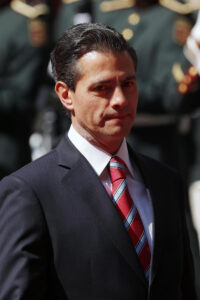 Fotografía de archivo del presidente de México Enrique Peña Nieto durante un acto protocolario en Ciudad de México (México). EFE/Jose Méndez/ARCHIVO