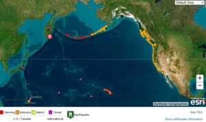 Imagen cedida por el Servicio Meteorológico Nacional (NOAA) de los Estados Unidos y su Sistema de Alerta de Tsunamis que muestra el punto origen del terremoto de magnitud 8,8 este martes, en la península rusa de Kamchatka (Rusia) y las posibles áreas de impacto de tsunami. EFE/ NOAA