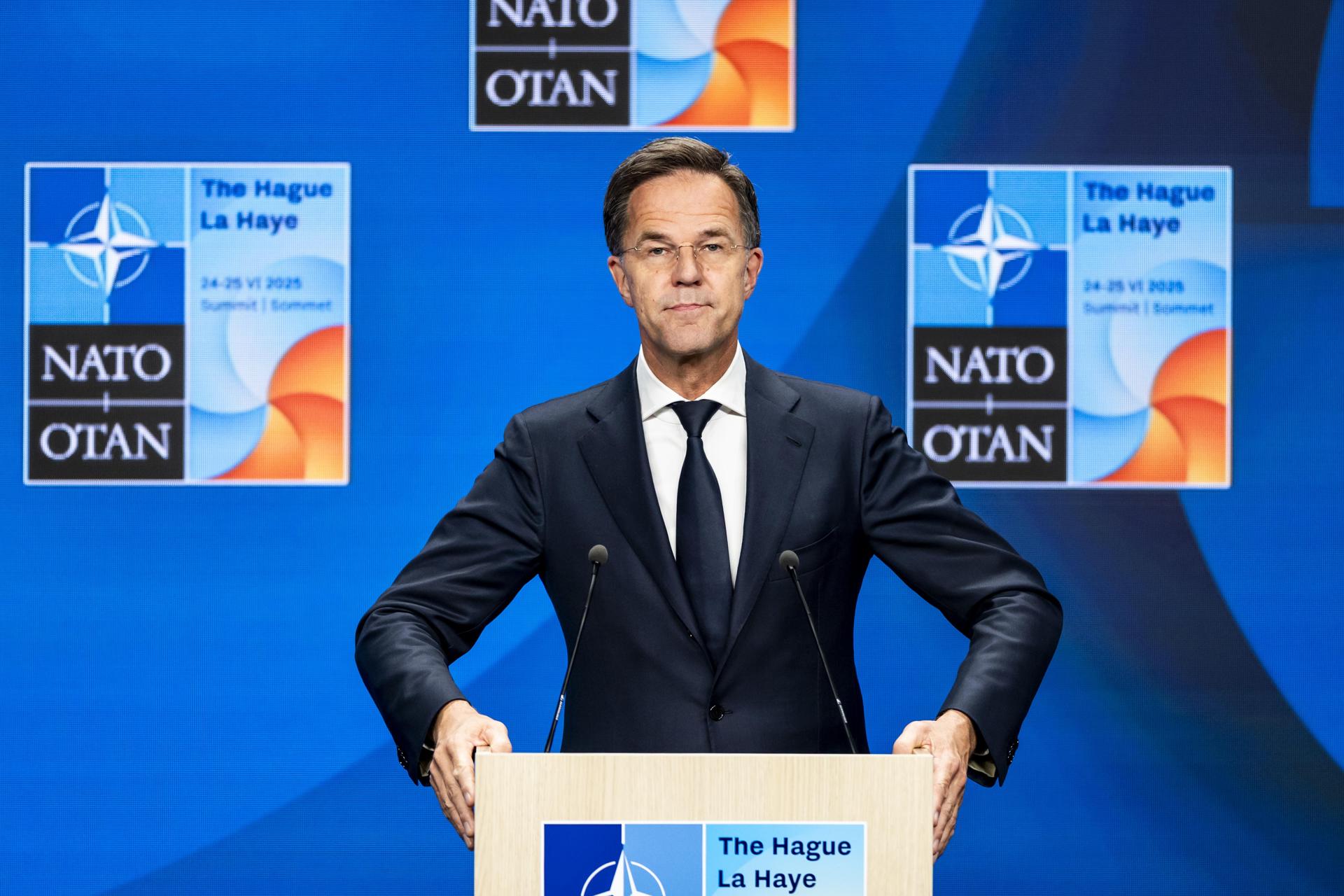 El secretario general de la OTAN, Mark Rutte, fue captado el pasado 25 de junio, durante una conferencia de prensa, en La Haya (Países Bajos) EFE/Robin Van Lonkhuijsen