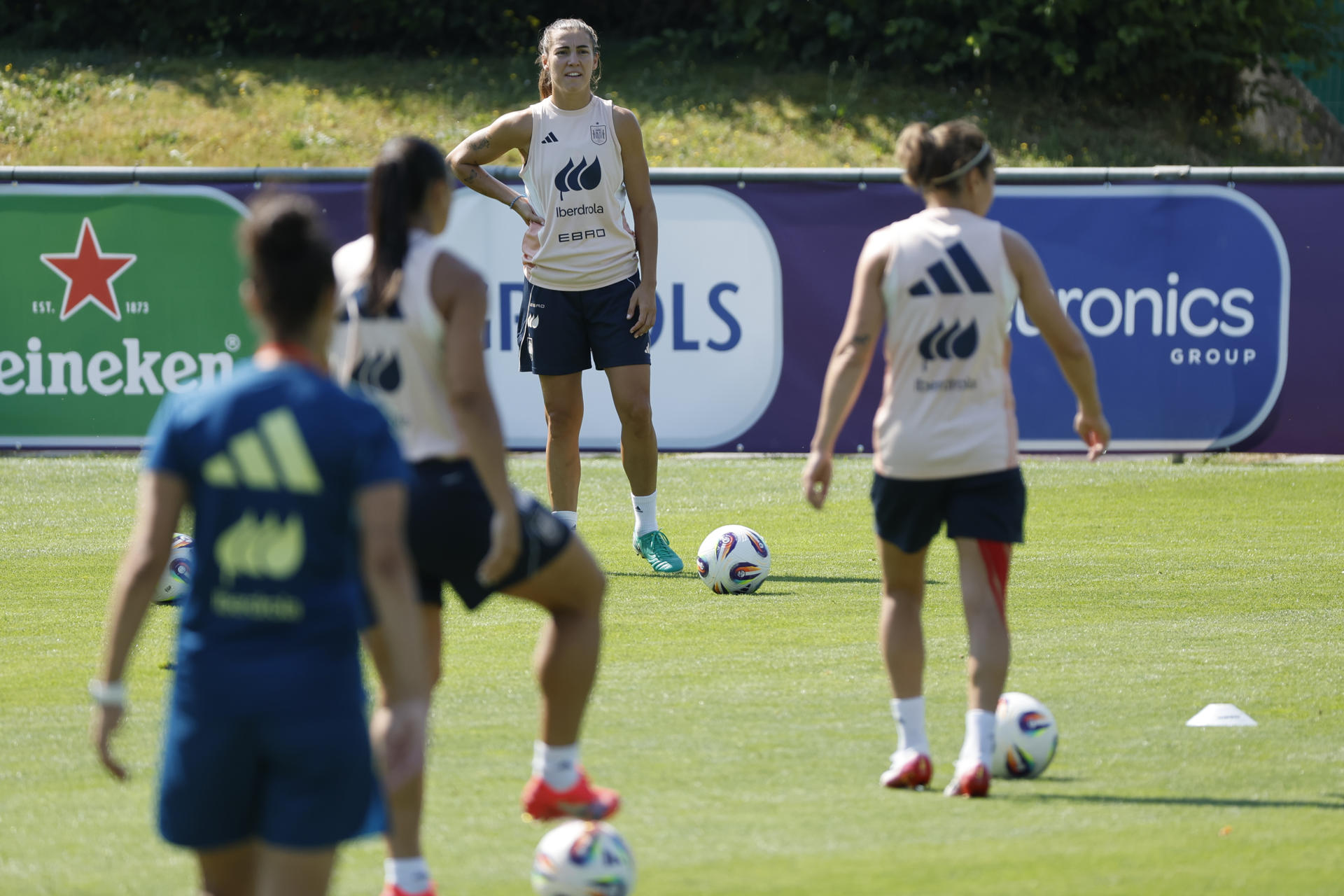 La jugadora Patri Guijarro durante el entrenamiento de la selección española en Lausana (Suiza).-EFE/ Ana Escobar
