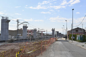 Obras de construcción de un viaducto en Palencia dentro de la linea de alta velocidad a Cantabria. EFE/ Almudena Álvarez