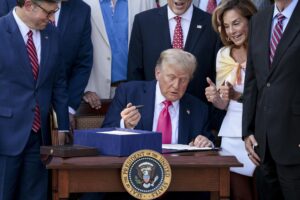 Foto de archivo del President Donald J. Trump. EFE/SHAWN THEW