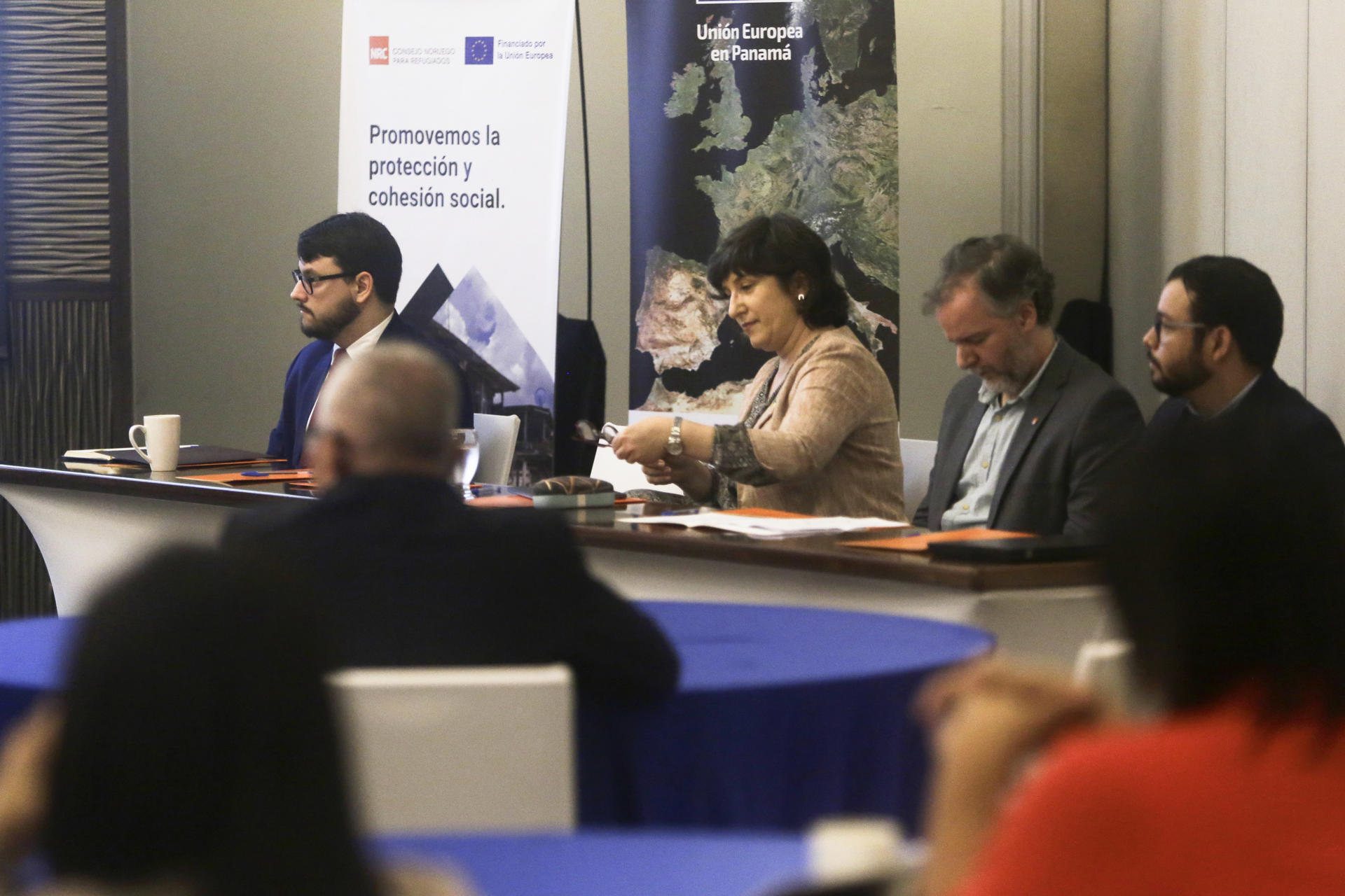 La embajadora de la Unión Europea (UE) en Panamá, Izabela Matusz, asiste a la presentación del proyecto 'Fortalecimiento de la protección y cohesión social en el Darién' este martes, en Ciudad de Panamá (Panamá). EFE/ Carlos Lemos