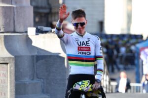 El esloveno Tadej Pogacar durante la presentación del Tour de Francia 2025. EFE/EPA/CHRISTOPHE PETIT TESSON