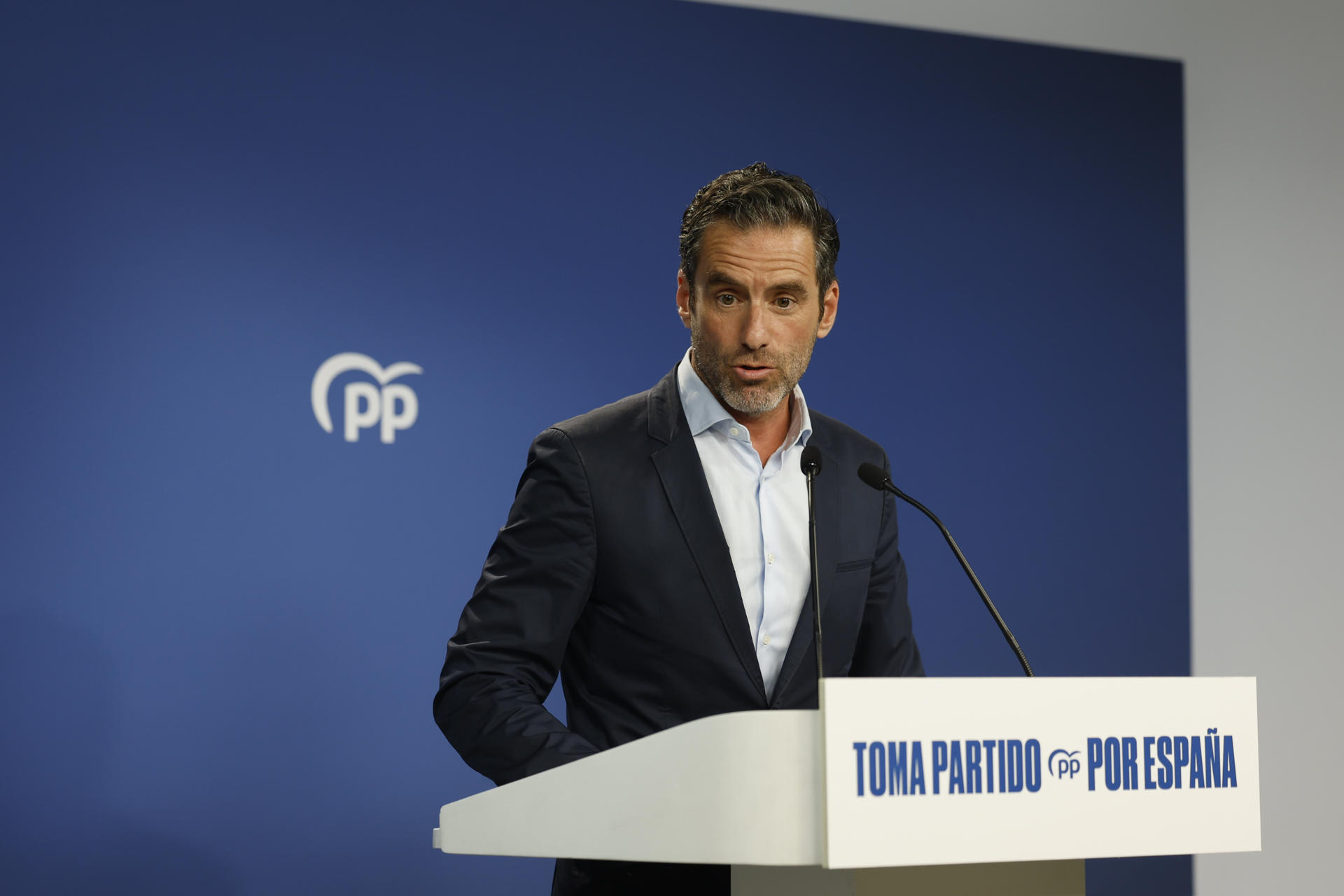 El portavoz nacional del PP, Borja Sémper, durante la rueda de prensa posterior a la reunión del Comité de Dirección del partido este lunes en Madrid. EFE/ Mariscal