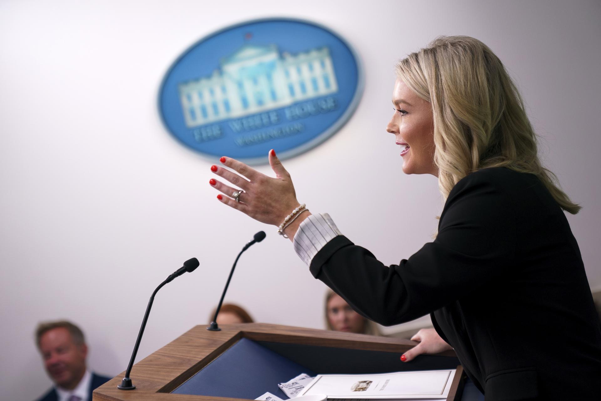 Imagen de archivo de la portavoz de la Casa Blanca, Karoline Leavitt. EFE/EPA/WILL OLIVER