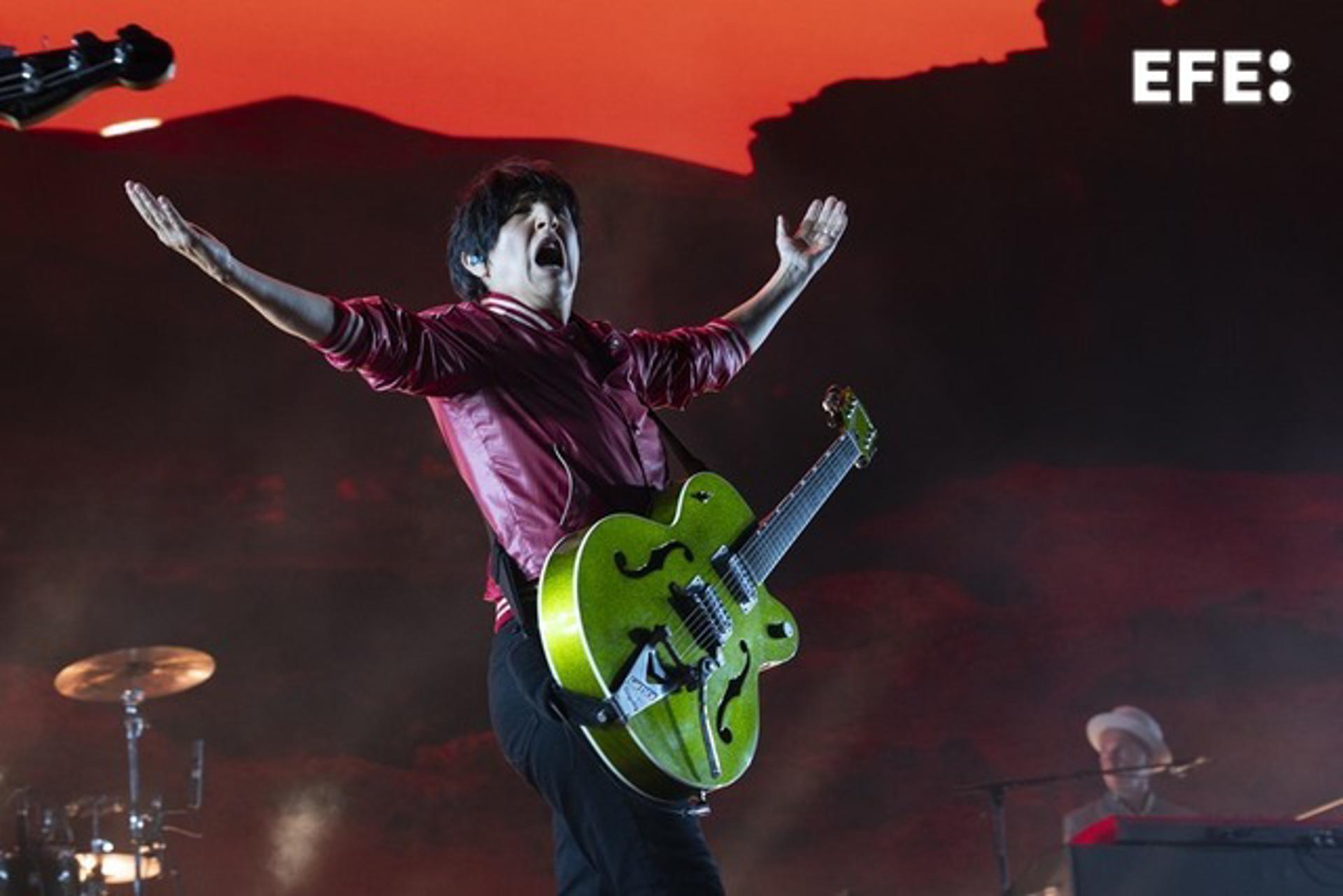 La cantante del grupo escocés Texas, Sharleen Spiteri, durante el concierto que han ofrecido hoy viernes en la tercera jornada del Festival Cruilla de Barcelona. EFE/Marta Pérez.