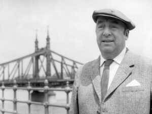 El poeta chileno Pablo Neruda, en una fotografía de archivo. EFE/MTI