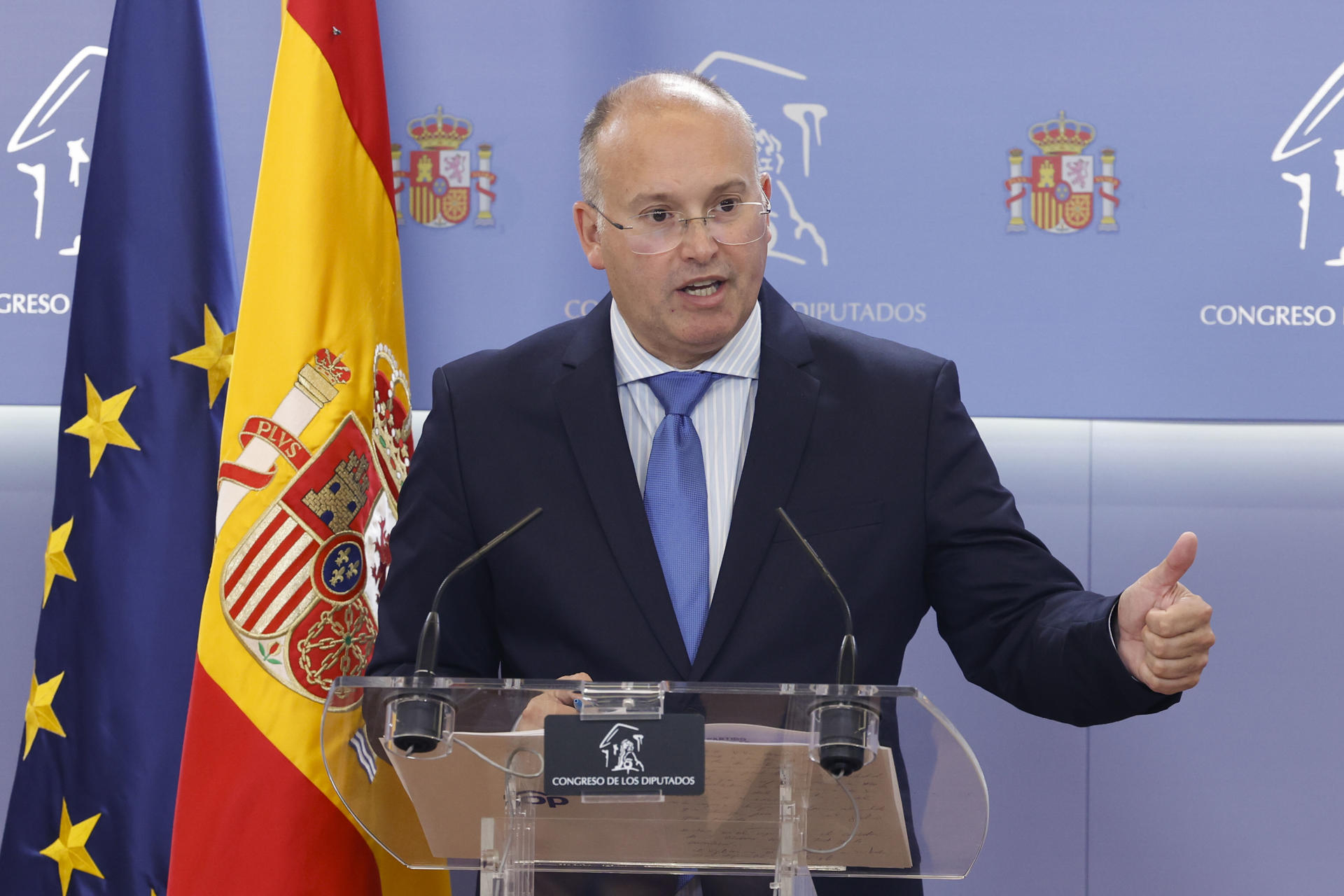 Fotografía de archivo (11/06/2024) del actual portavoz del PP en el Congreso, Miguel Tellado,que será el nuevo secretario general del partido, según ha informado este miércoles el líder del Partido Popular, Alberto Núñez Feijóo, en una entrevista en Antena 3, después de que el pasado lunes Cuca Gamarra anunciara que le había pedido su relevo. La actual vicesecretaria de Educación y Salud, Ester Muñoz, Ester Muñoz, ocupará su lugar como portavoz en la Cámara Baja. EFE/Javier Lizón