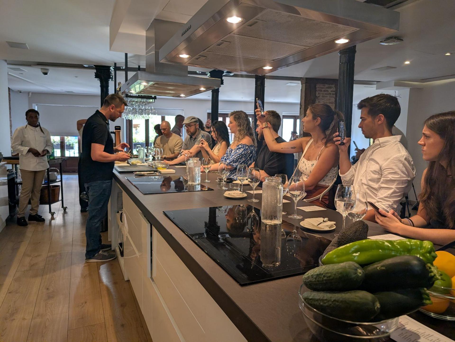 Imagen del evento de Gemini Live celebrado en la sede de Google en España, en Madrid, con periodistas, cedidas por Google.