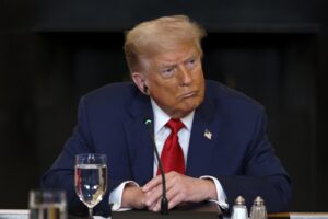 Fotografía del 9 de julio de 2025 del presidente de EE.UU., Donald Trump, en la Casa Blanca. EFE/WILL OLIVER / POOL POOL