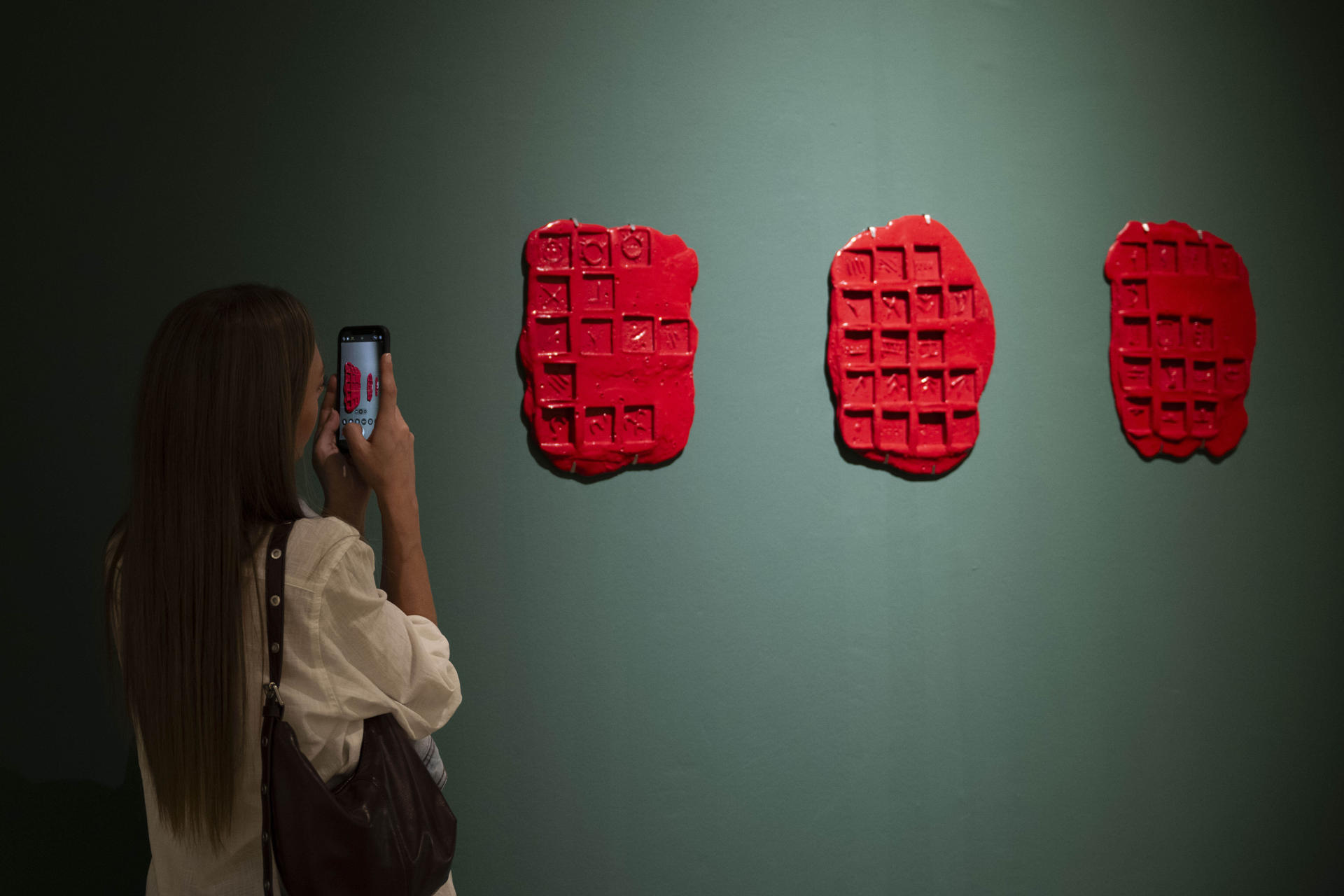 Una de las obras de la exposición 'Umbra'.- EFE/ Pedro Puente Hoyos
