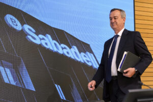 Imagen de archivo del presidente del Banco Sabadell, Josep Oliu.EFE/ Quique García